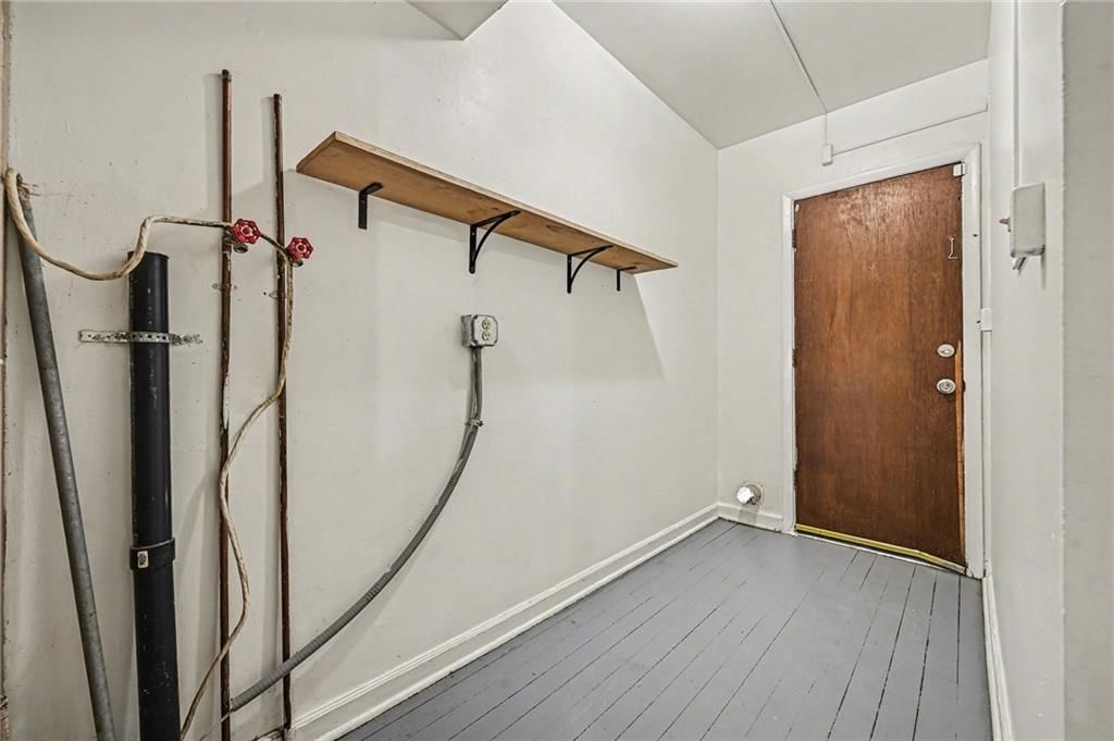 4927 Woodland Avenue — photo 26