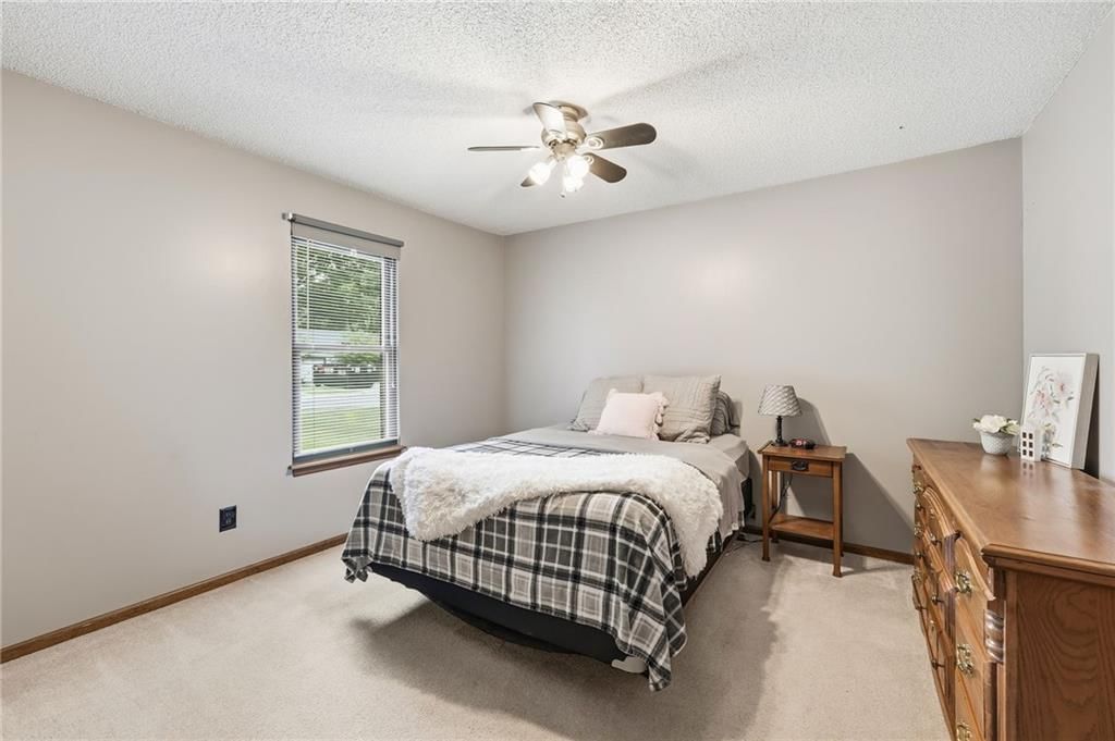 8219 Hardy Street — photo 19