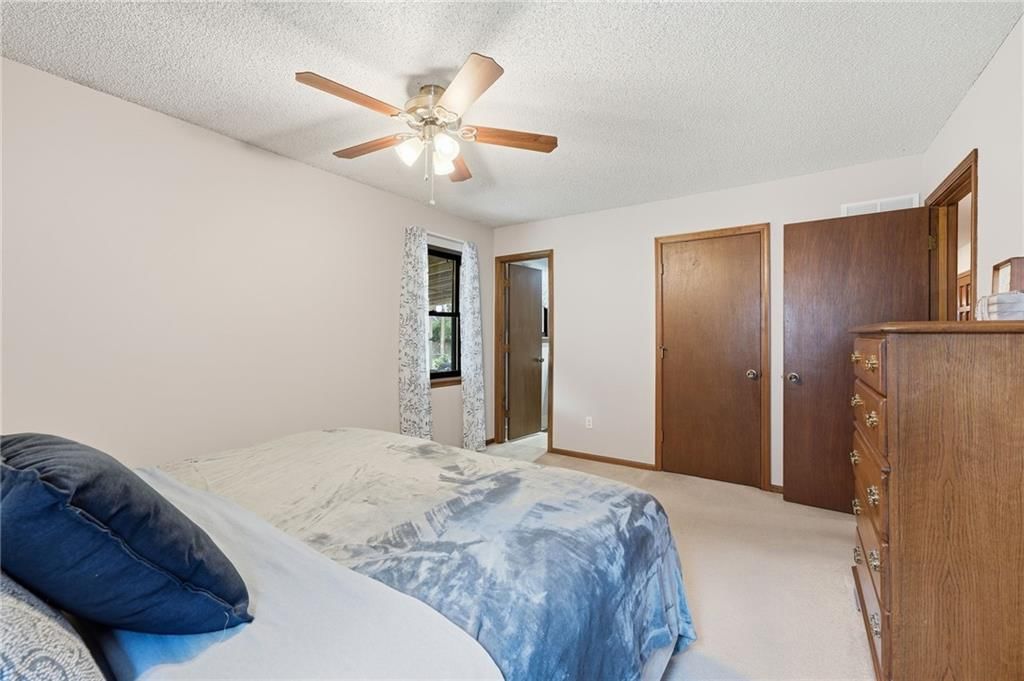 8219 Hardy Street — photo 23
