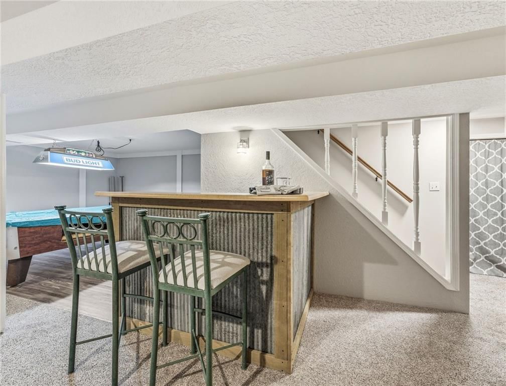 8219 Hardy Street — photo 34