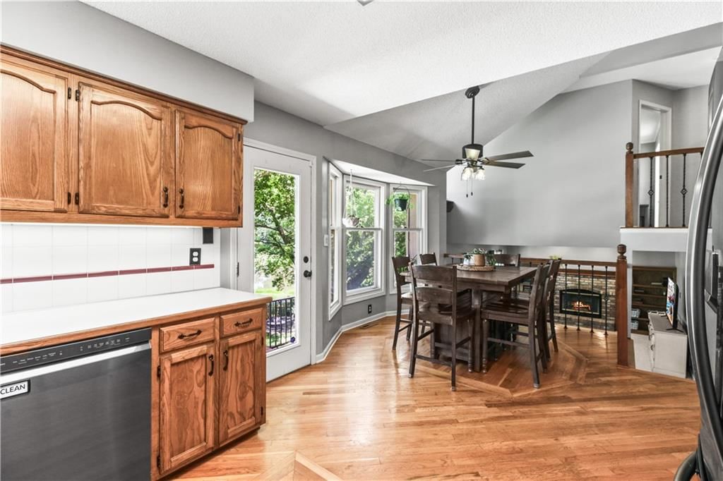 4001 NW Hidden Pointe Drive — photo 10