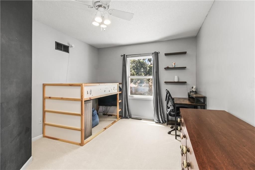 4001 NW Hidden Pointe Drive — photo 22