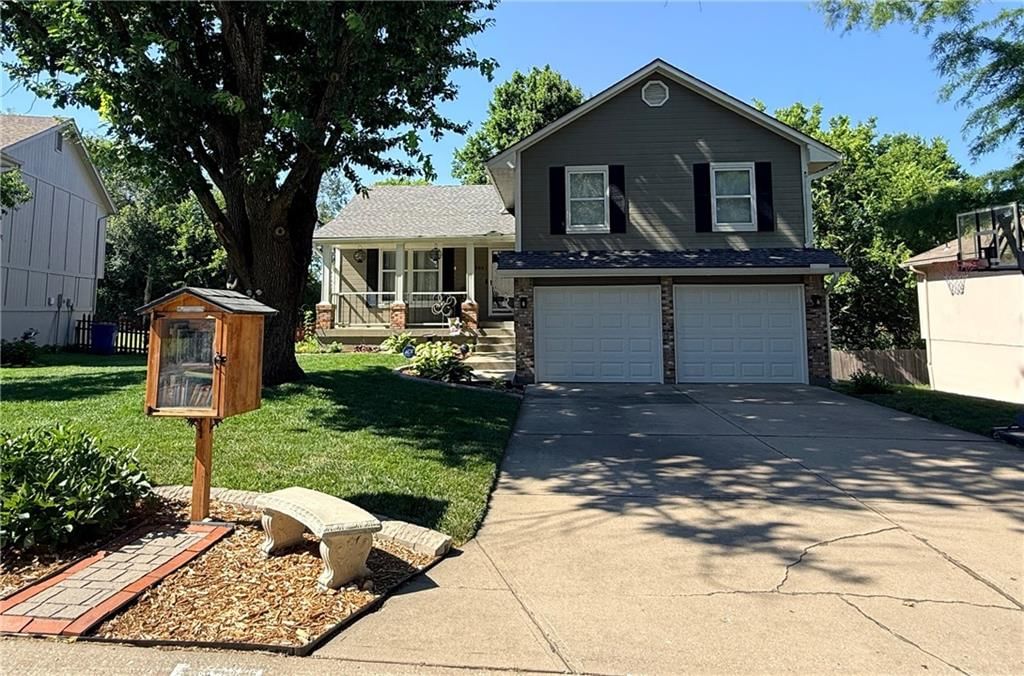 4001 NW Hidden Pointe Drive — photo 32