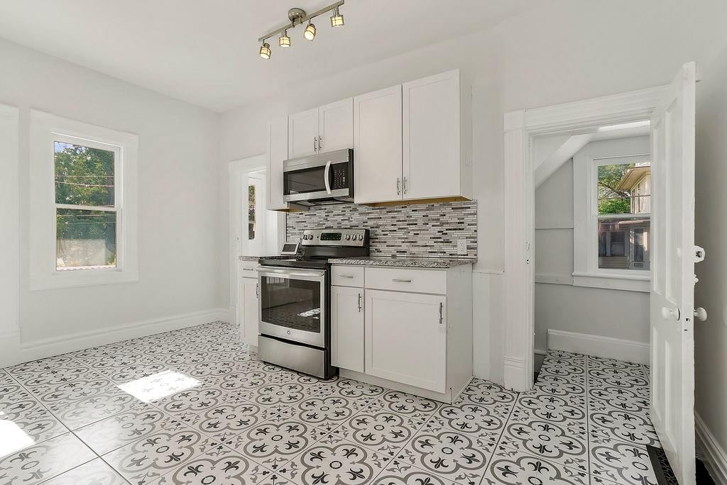 200 Garfield Avenue — photo 13