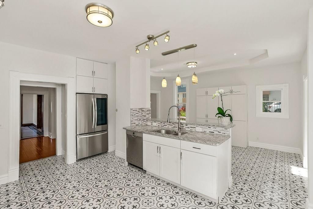 200 Garfield Avenue — photo 14