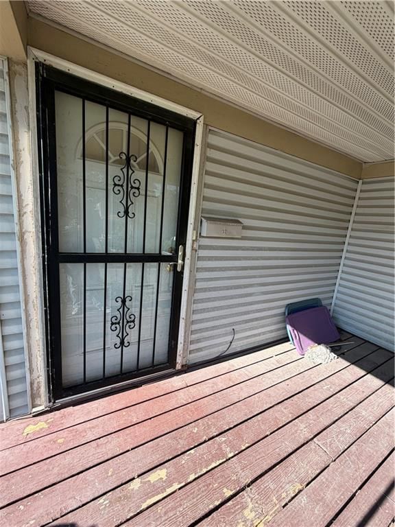 819 Monroe Avenue — photo 3