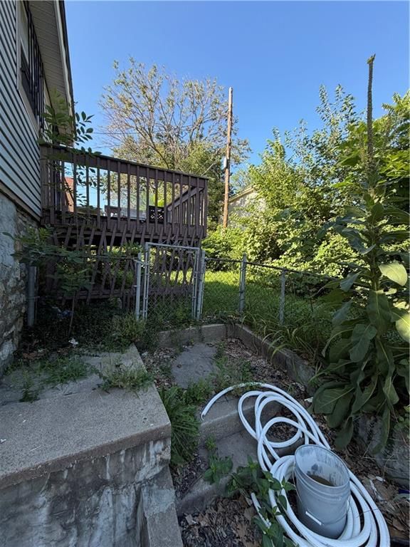819 Monroe Avenue — photo 26