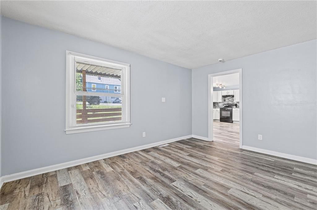 1704 S Brookside Avenue — photo 7