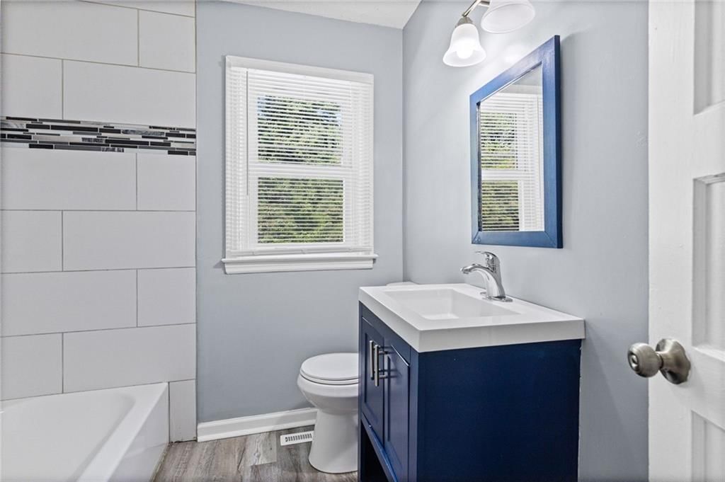 1704 S Brookside Avenue — photo 15