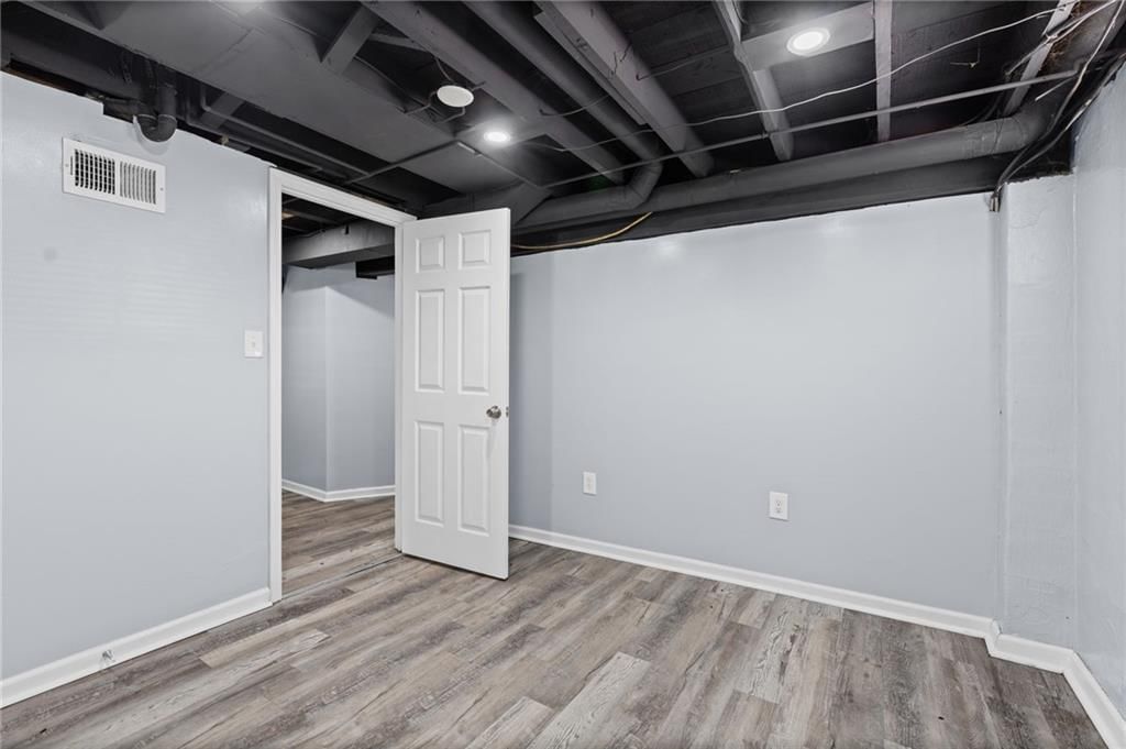 1704 S Brookside Avenue — photo 19
