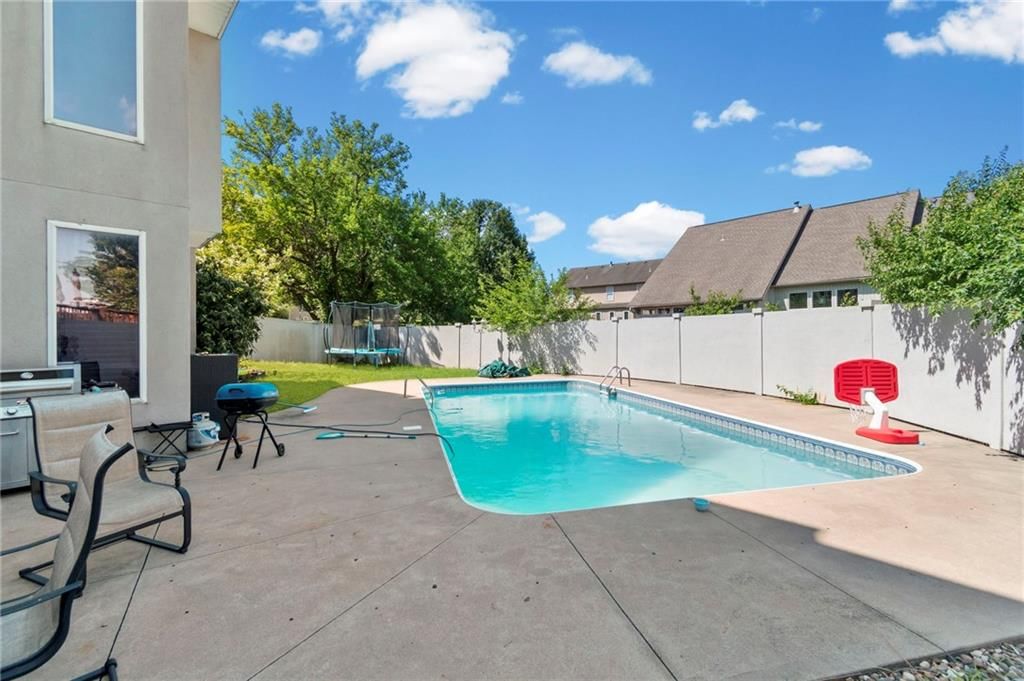 6304 N Kensington Court — photo 36