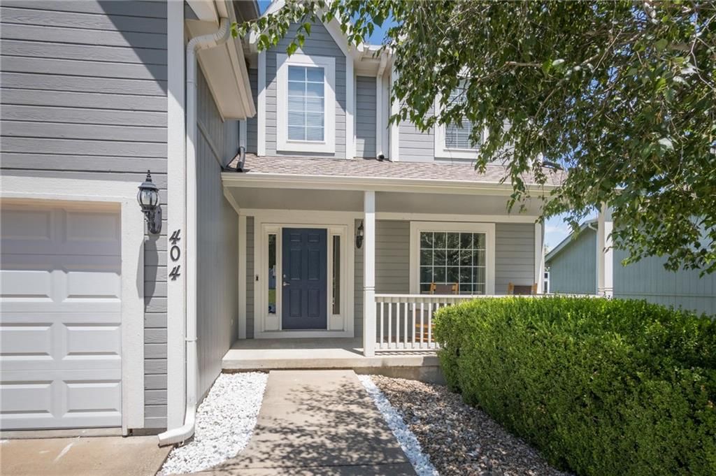 404 DONEGAL Drive — photo 2
