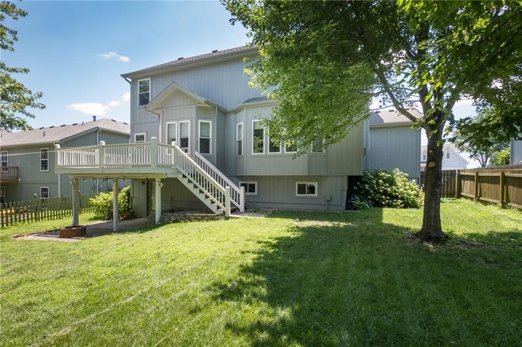 404 DONEGAL Drive — photo 5