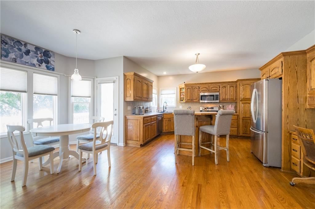 404 DONEGAL Drive — photo 14