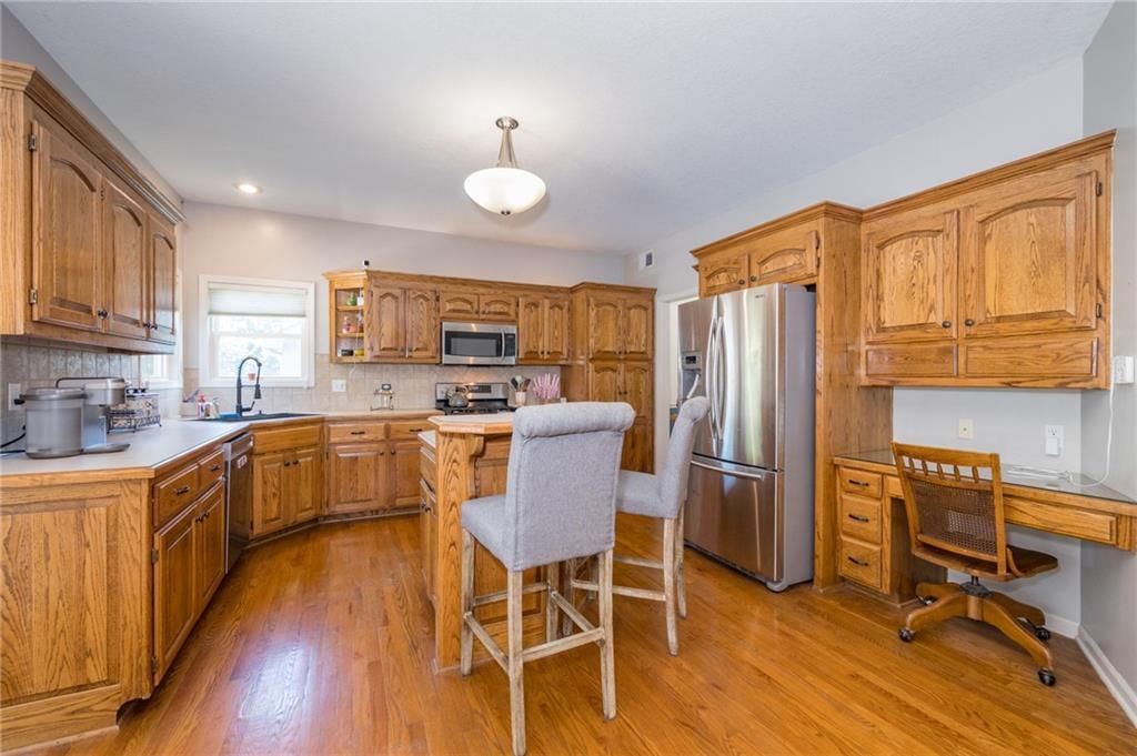 404 DONEGAL Drive — photo 15