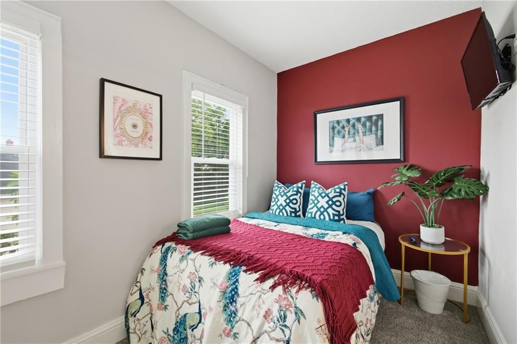 31 S Tremont Street — photo 11
