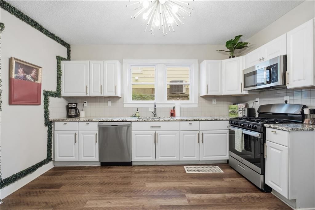 31 S Tremont Street — photo 13