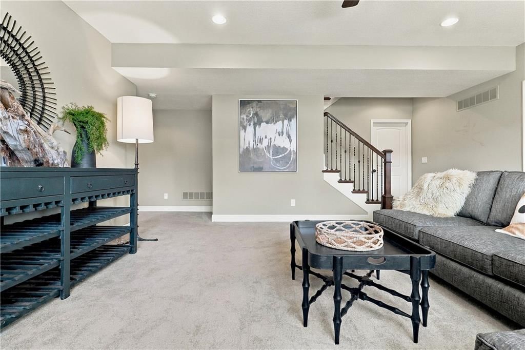 8525 Cardinal Street — photo 25