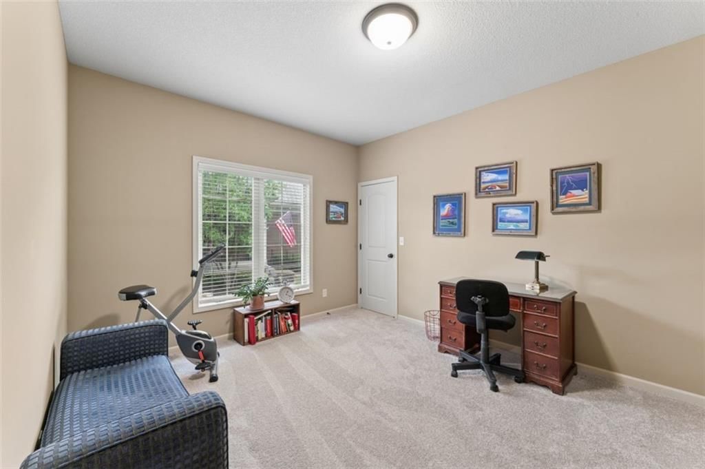 11525 S LAKECREST Drive — photo 24