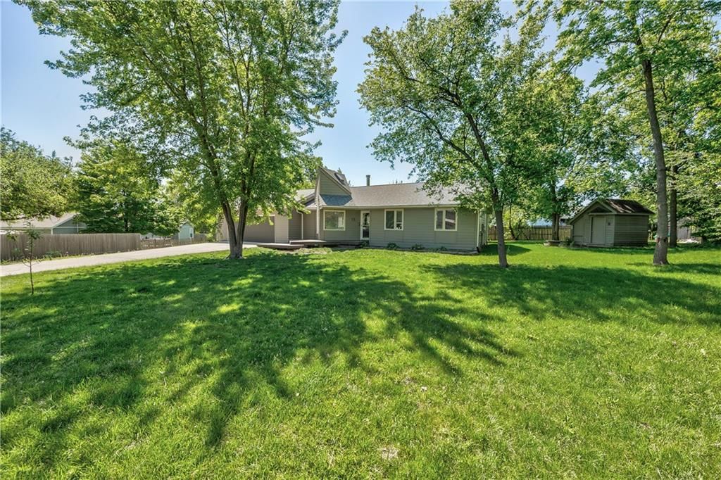 105 E Cedar Drive — photo 3