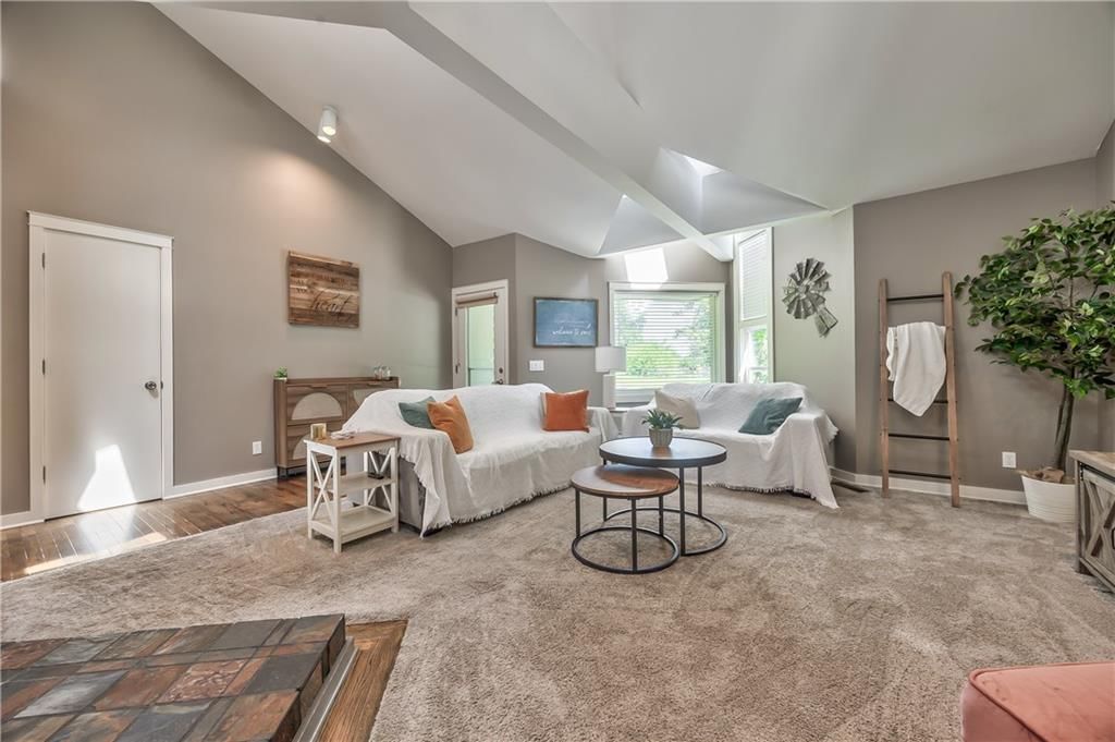 105 E Cedar Drive — photo 4