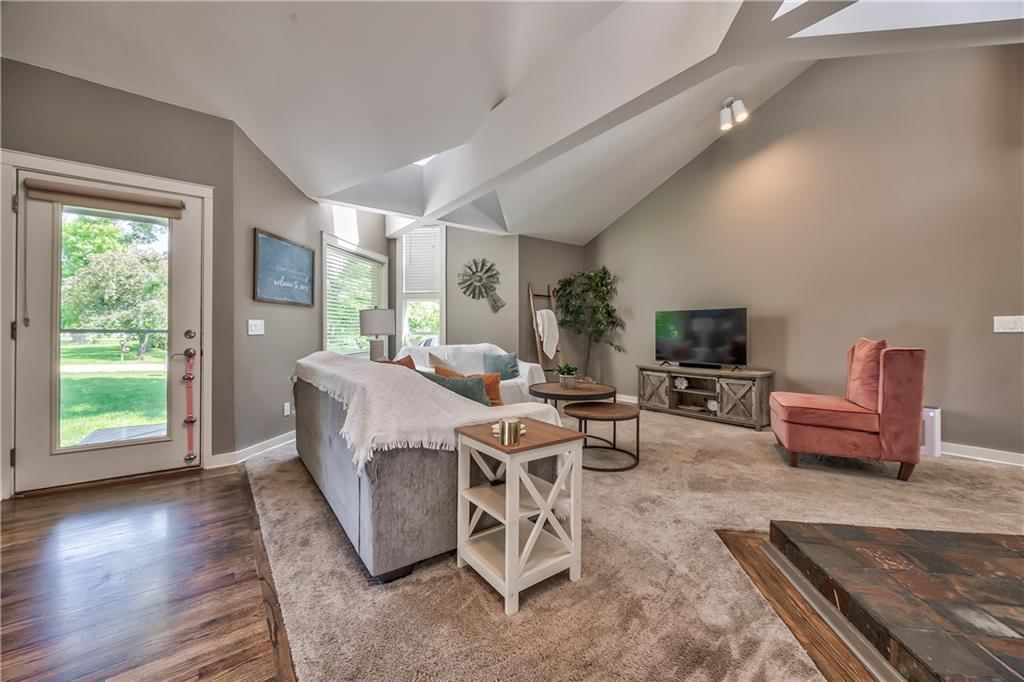 105 E Cedar Drive — photo 5