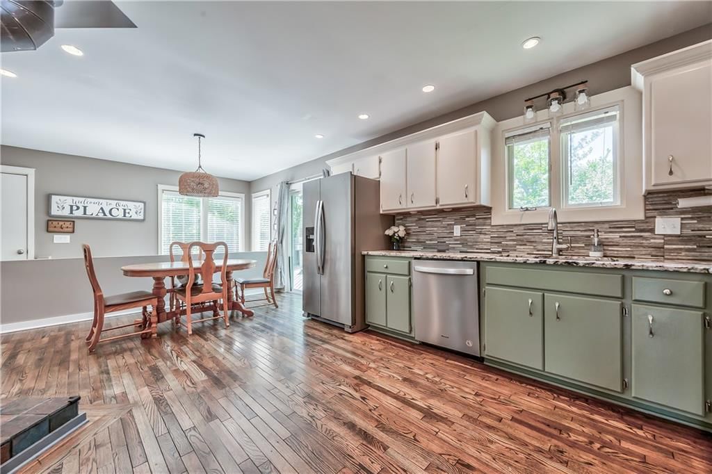 105 E Cedar Drive — photo 12