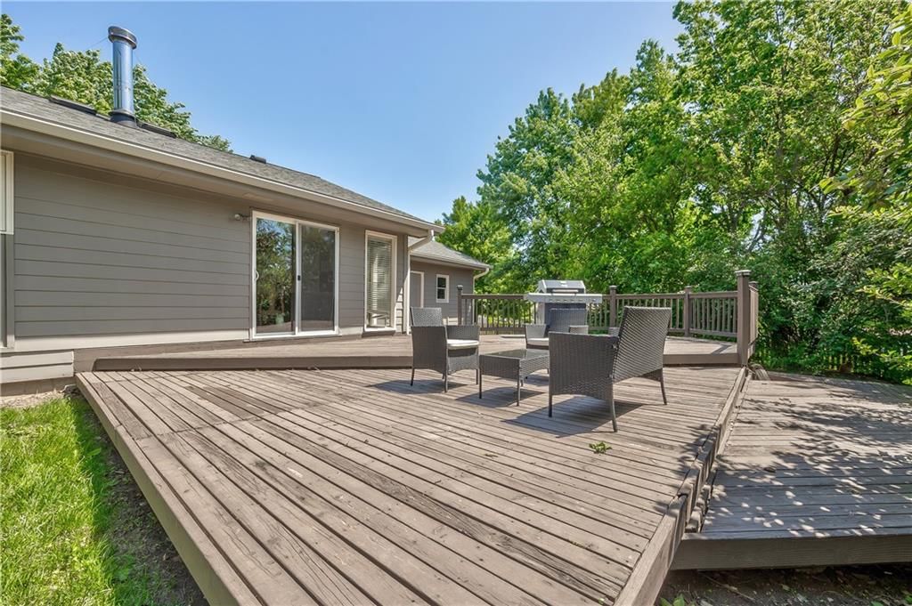 105 E Cedar Drive — photo 24