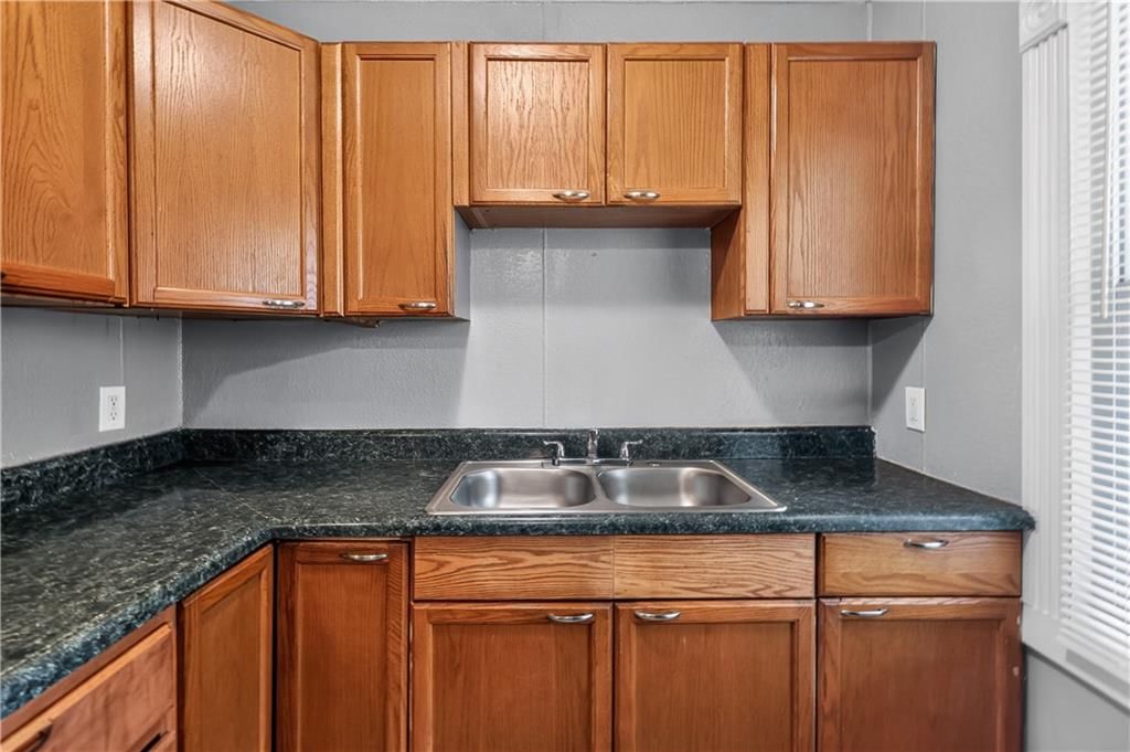 4607 MERSINGTON Avenue — photo 13
