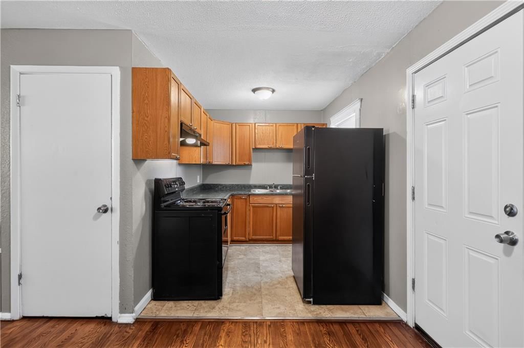 4607 MERSINGTON Avenue — photo 14