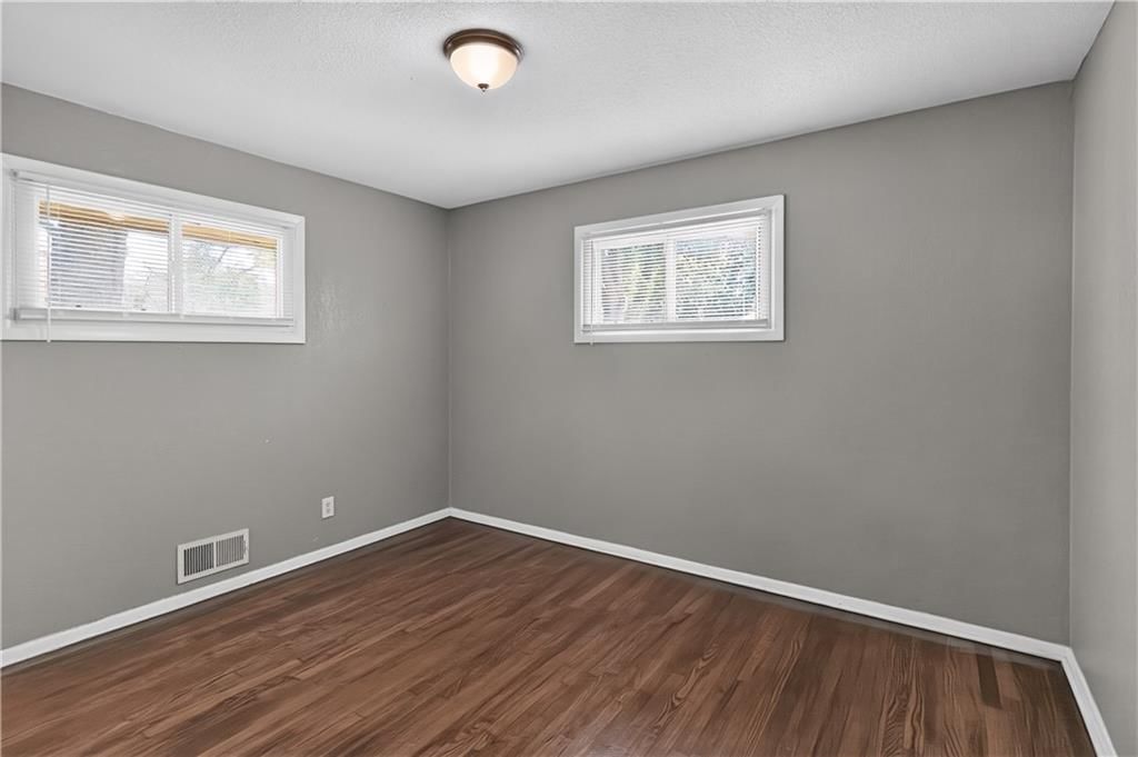 4607 MERSINGTON Avenue — photo 18