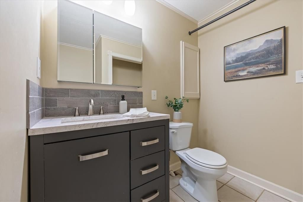 2611 S 36th Street — photo 18