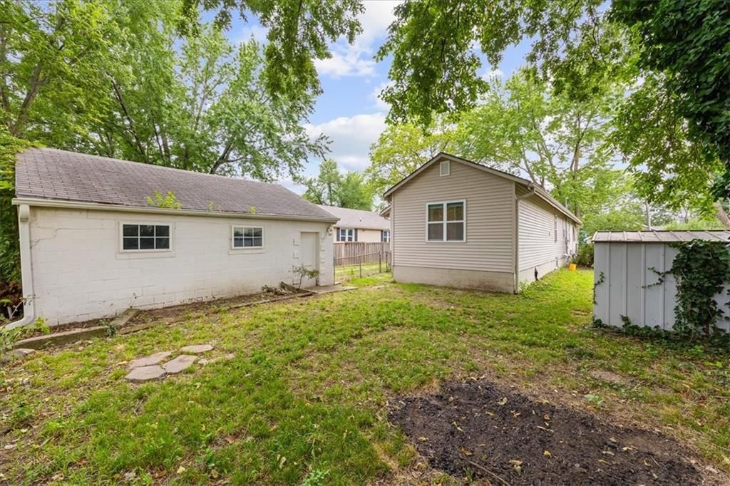 2611 S 36th Street — photo 25