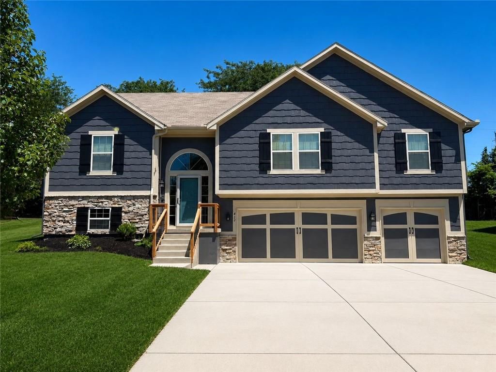 412 Duncan Drive — photo 1