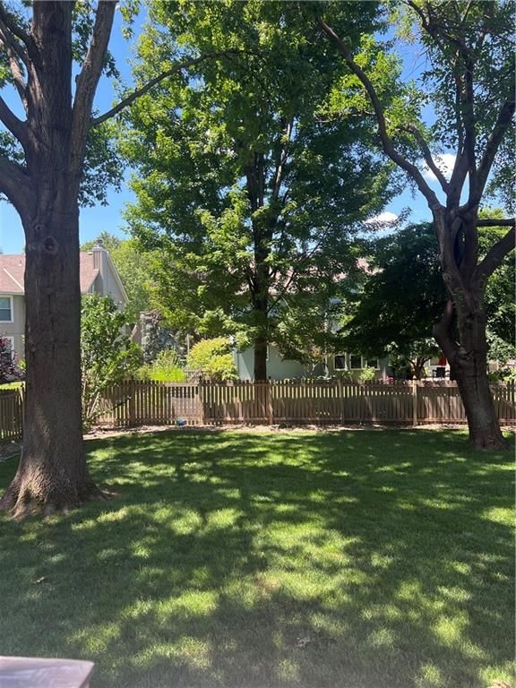15620 W 138TH Terrace — photo 9