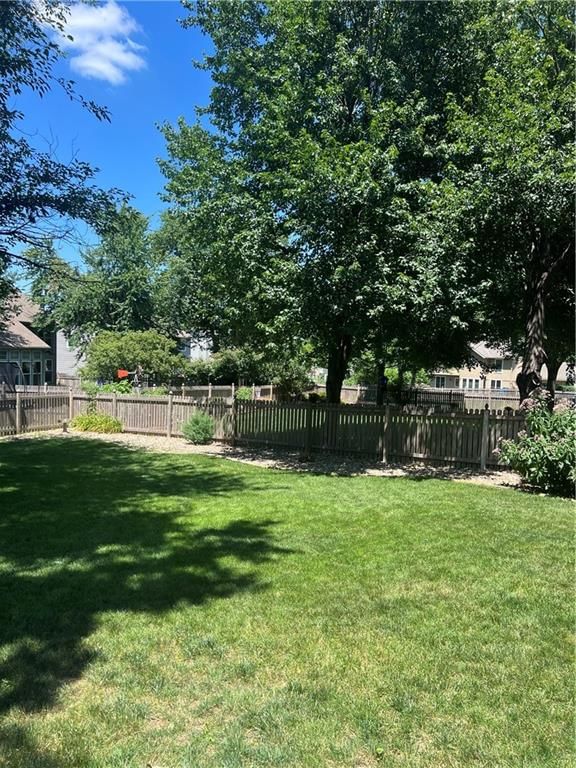 15620 W 138TH Terrace — photo 11