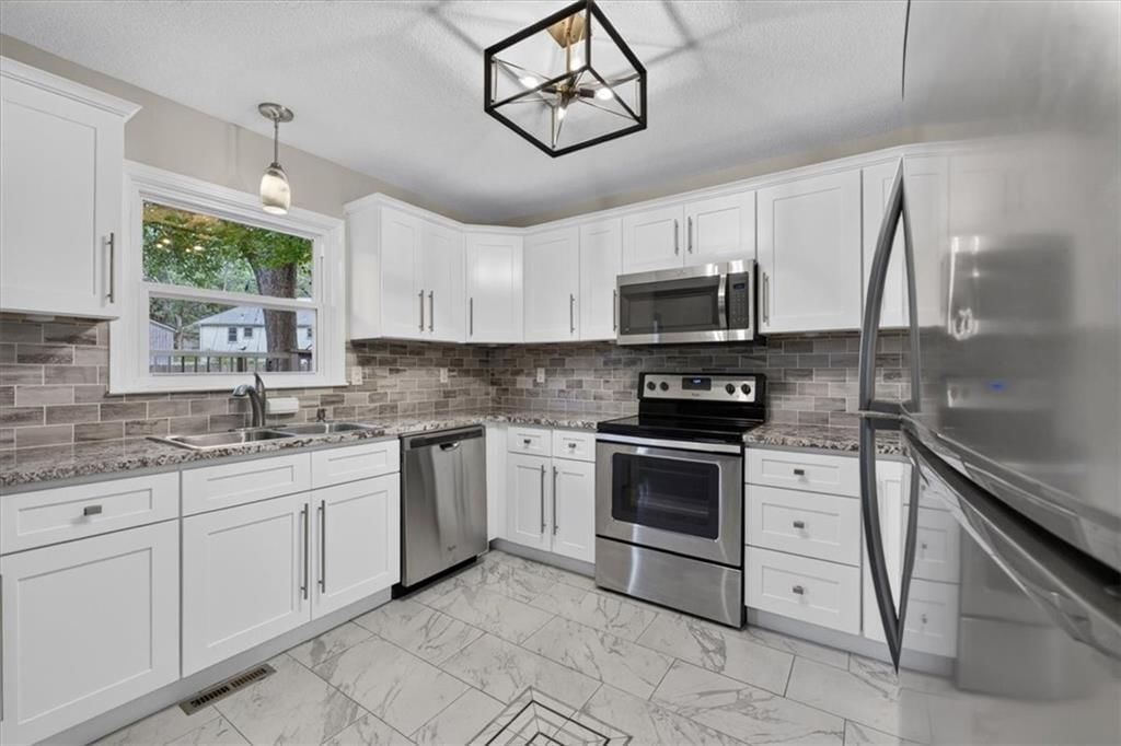 7908 W 92ND Place — photo 20