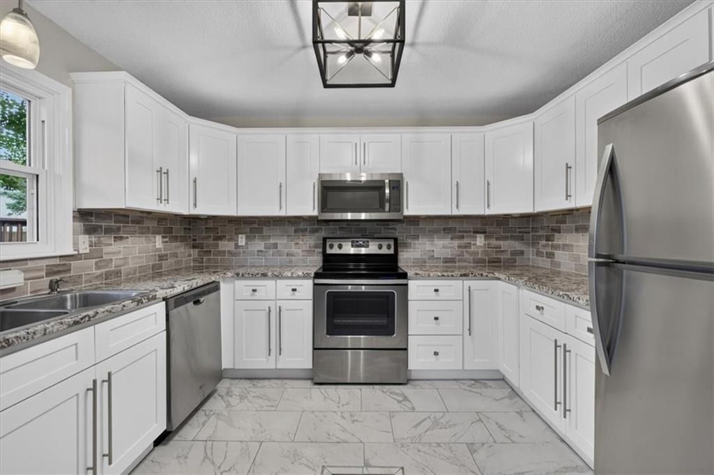 7908 W 92ND Place — photo 23