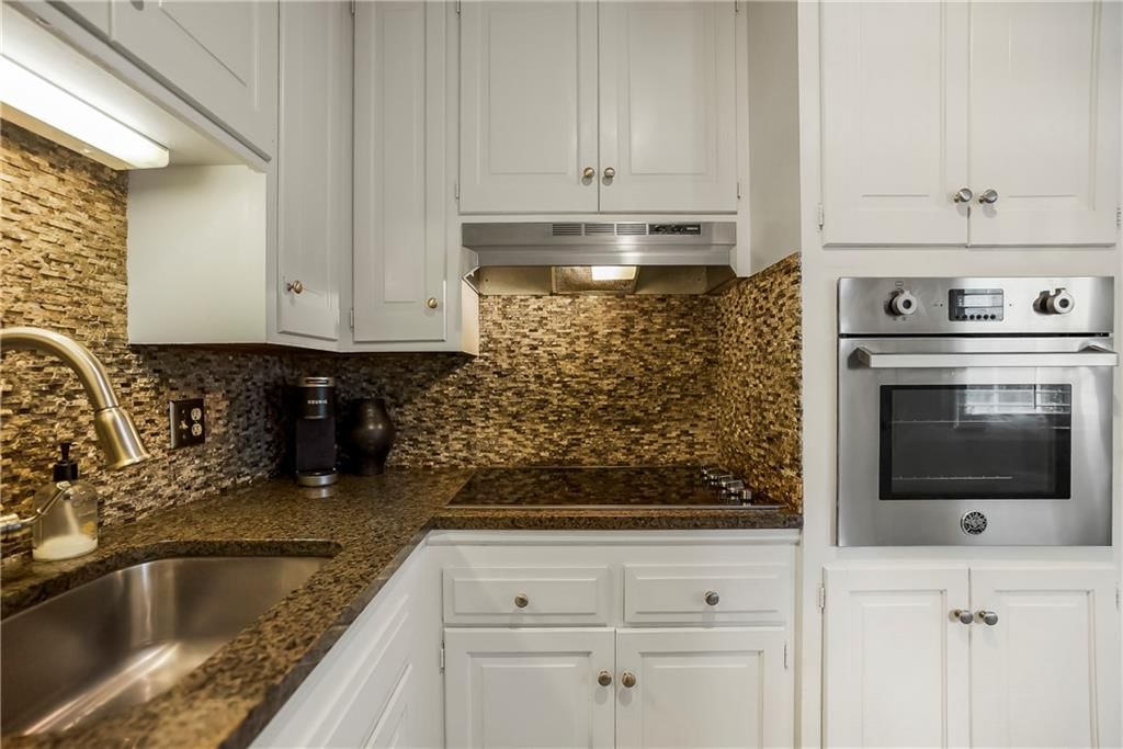 8363 Somerset Drive — photo 15