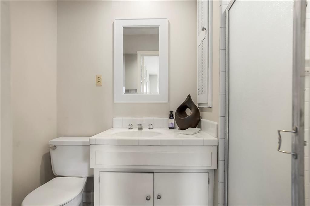 8363 Somerset Drive — photo 26