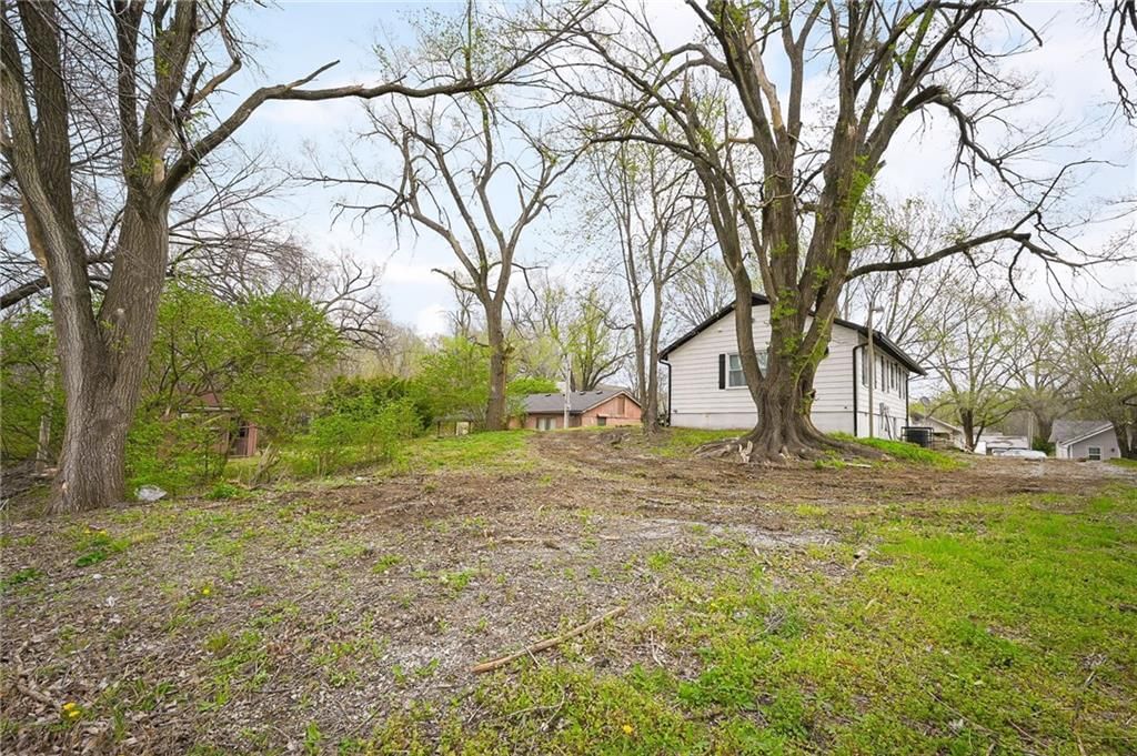 108 N Ditzler Avenue — photo 18