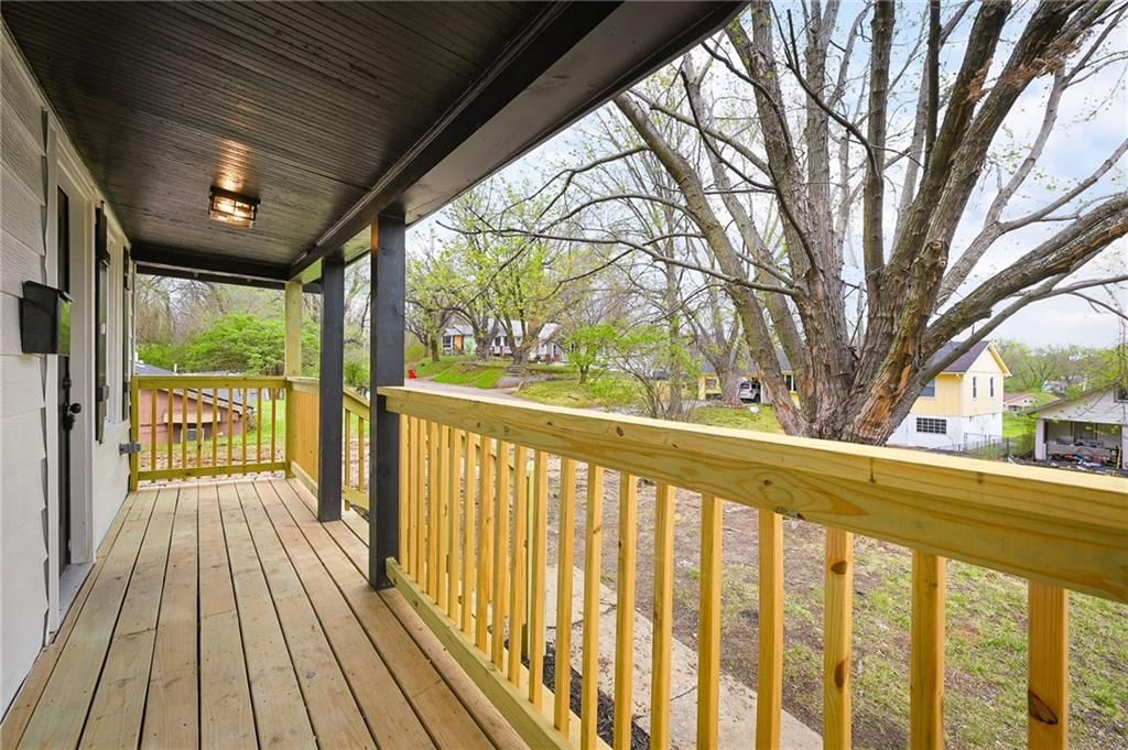 108 N Ditzler Avenue — photo 19