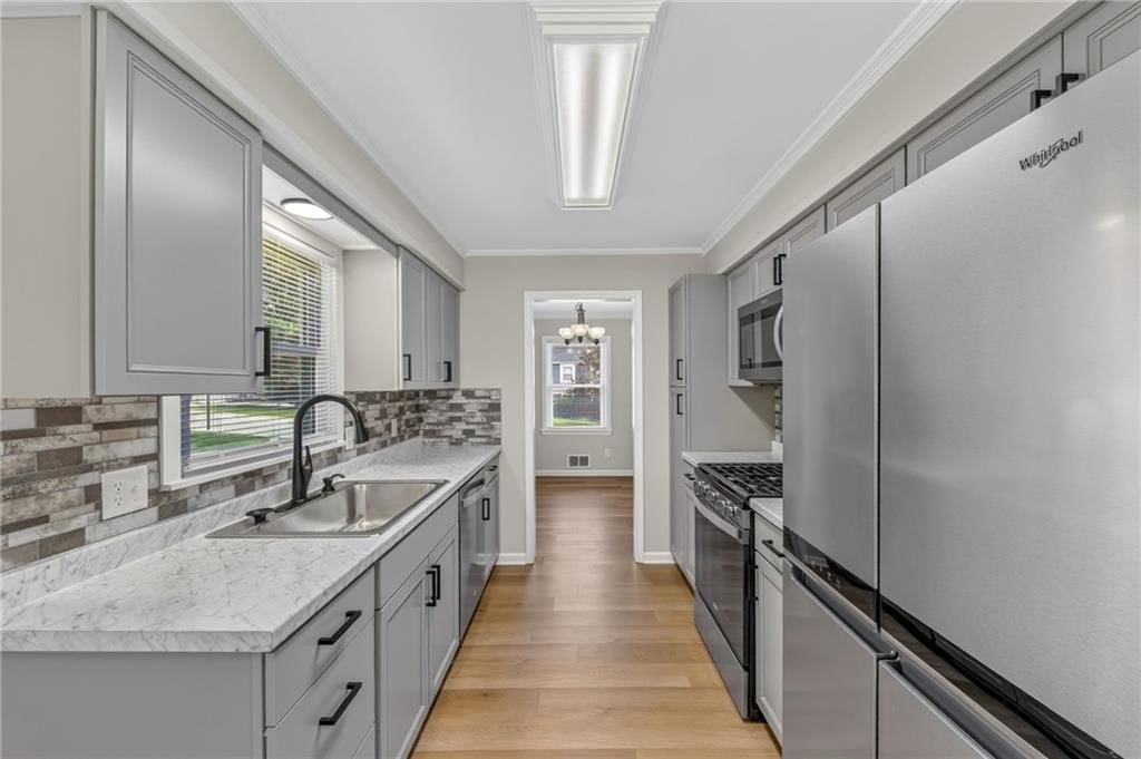 11300 E 61st Street — photo 5