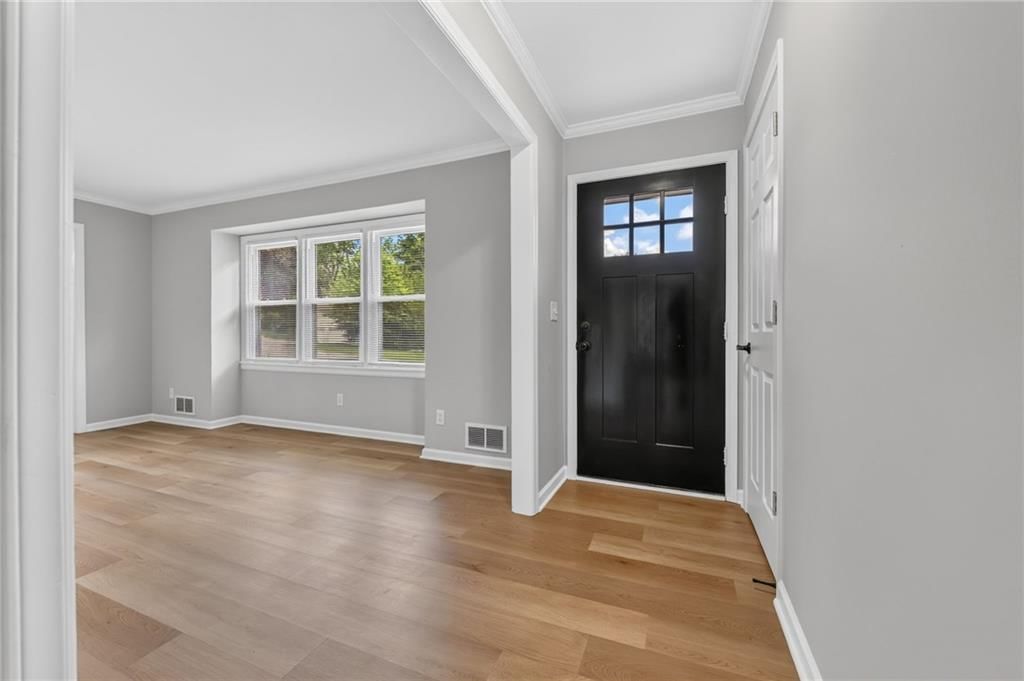 11300 E 61st Street — photo 14