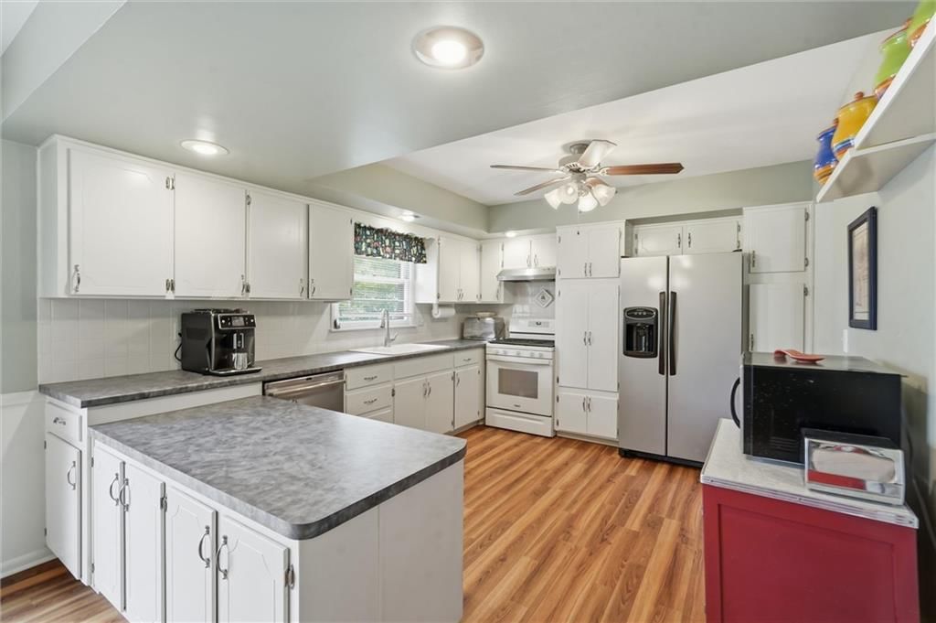 15 W 91ST Terrace — photo 9