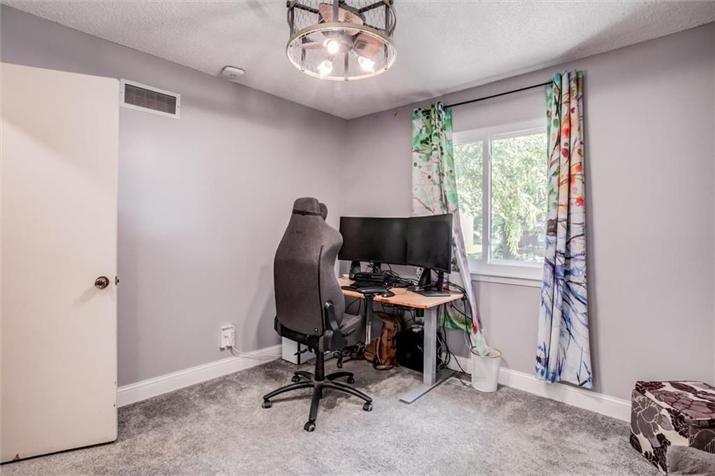 14508 W 92nd Street — photo 15
