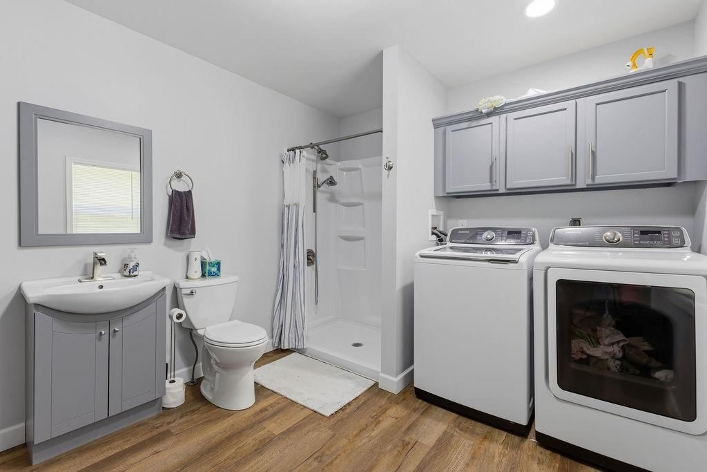 315 Harrington Avenue — photo 17