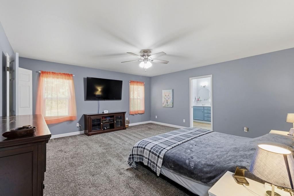 315 Harrington Avenue — photo 23