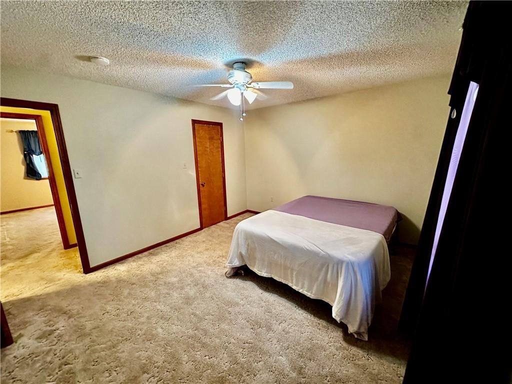 616 Pierce Avenue — photo 42