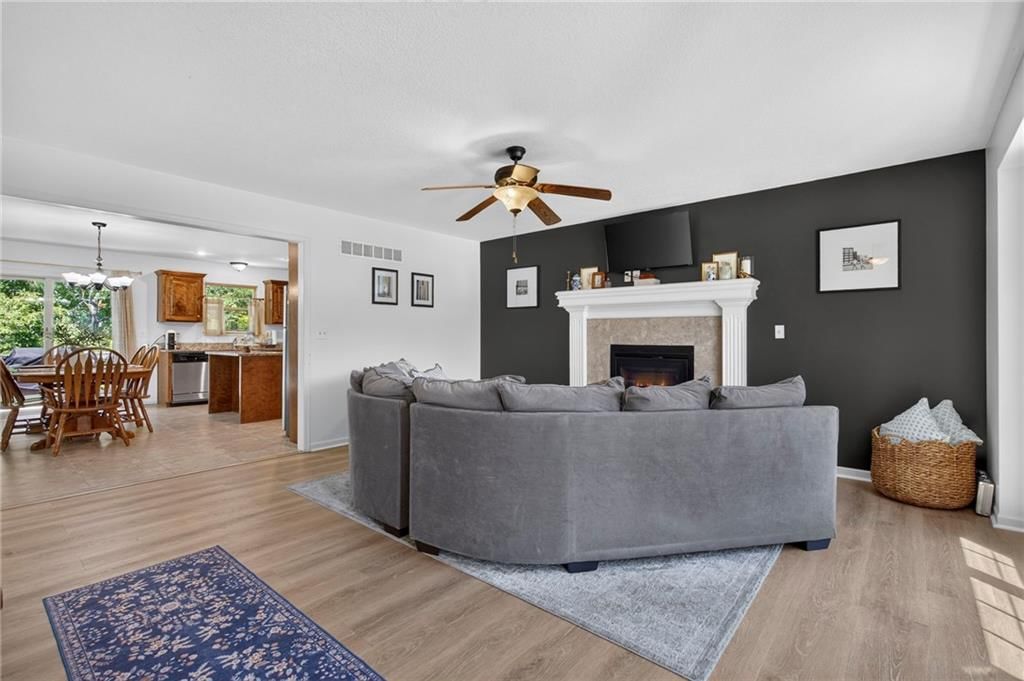 1308 NW Hilltop Lane — photo 5